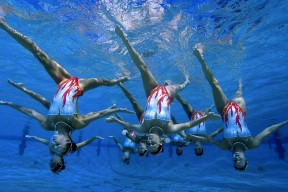 国足世预赛失利-哈登赛事官方发布绝杀新规，加拿大队争议不断